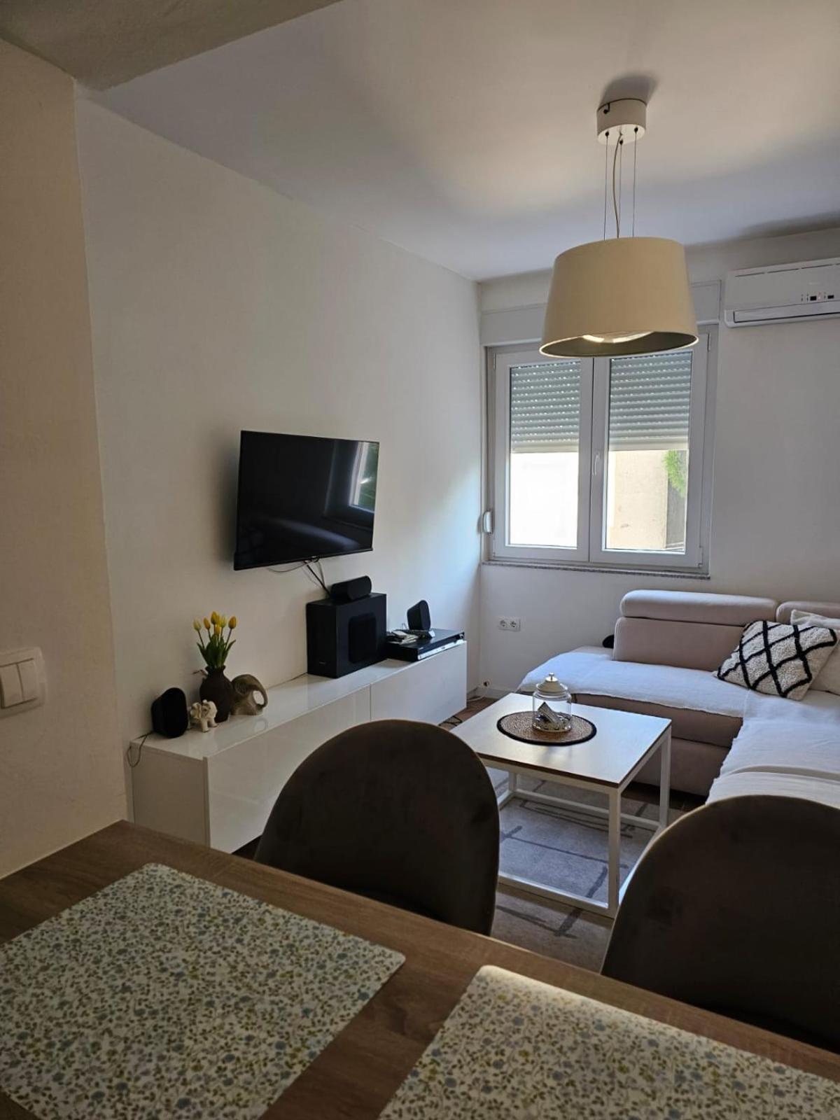 Apartman Anita Ljubuški Eksteriør bilde